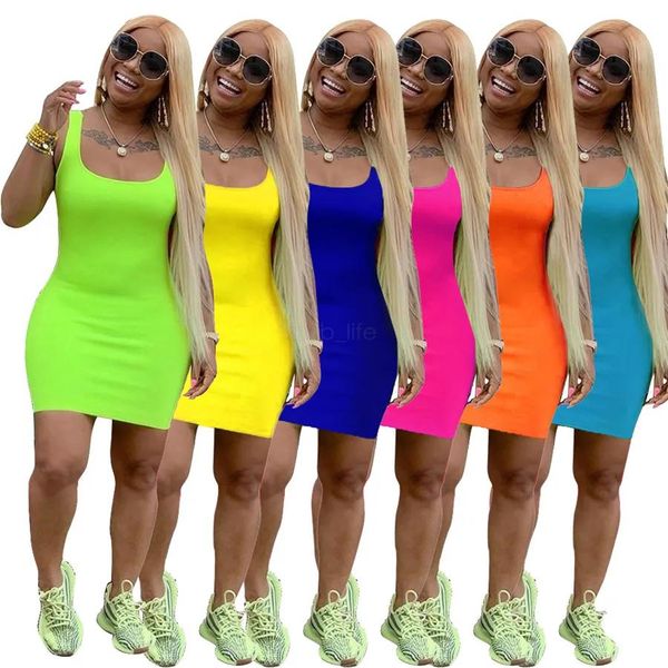 Kleider Frauen Sommer Mini Kleider Ärmellose U-ausschnitt, Figurbetontes Kleid Sexy Sommer Kleidung Reine Farbe Casual Kleider LJJA2682