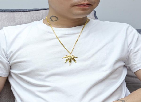 Позолоченный кленовый лист кулон ожерелье мужчины женщины хип-хоп очарование трава 60 см кубинские цепочки ожерелья мужская мода хип-хоп ювелирные изделия Bir8235712