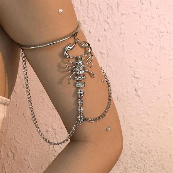 Bracciale gotico in metallo oro argento scorpione braccio superiore anello braccialetto gioielli a mano per ragazza polsino rotondo di Halloween bracciale287K