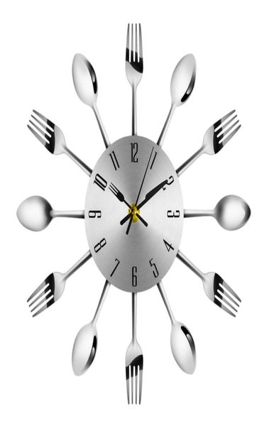 2019 Décorations pour la maison Couverts en acier inoxydable silencieux Horloges Couteau et fourchette Cuillère Horloge murale Cuisine Restaurant Décor à la maison Y20019531586