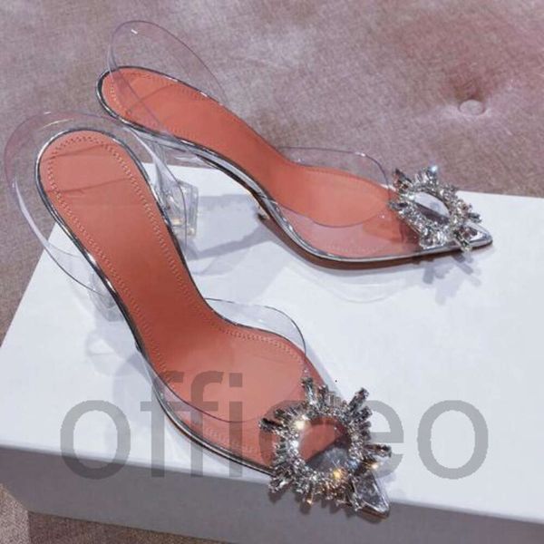 Bicchiere da vino in PVC trasparente estivo da donna con fibbia in cristallo con diamanti alla moda con sandali da donna a punta scarpe da sposa sexy da festa