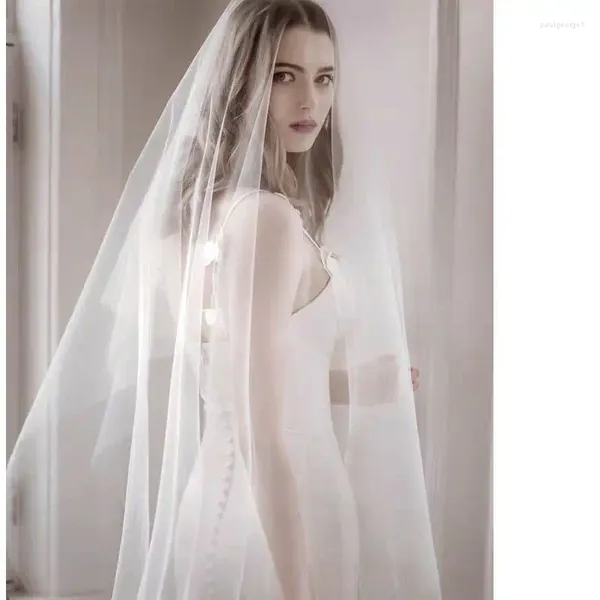 Veli da sposa Elegante bianco avorio Uno strato senza pettine Bordo tagliato Accessori per velo da sposa in rete morbida Veu De Noiva