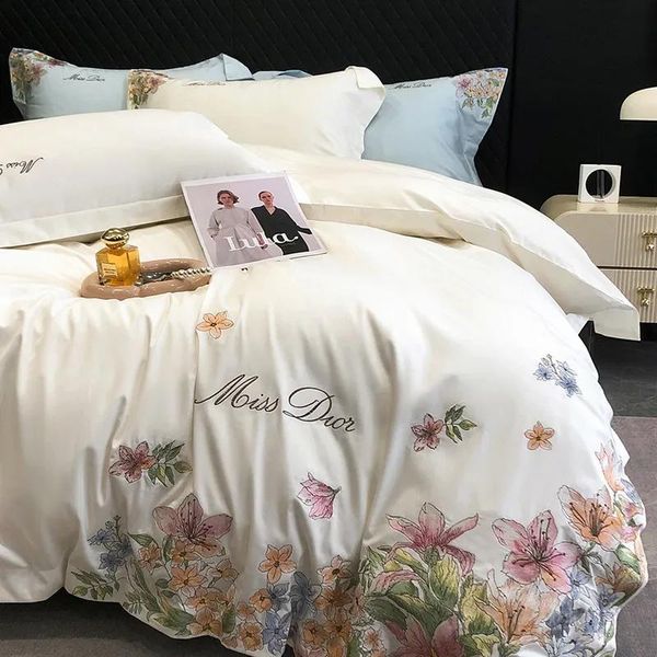 Conjuntos de cama highend luxo flores bordado colcha/duvet cover branco algodão egípcio colcha plana folha linho fronhas