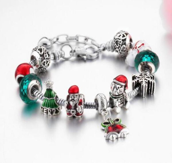 Bracciale natalizio Bracciale con ciondolo campana Santa Gioielli fai-da-te Creazione di albero di Natale verde Bracciale con perline di cristallo in lega color argento7697299