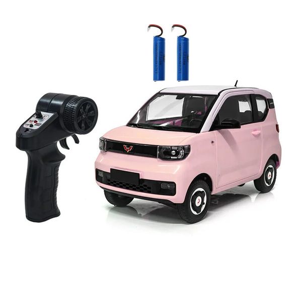 Mini auto RC a grandezza naturale 1/16 D32 con luci a LED 2.4G Radiocomando per auto fuoristrada Camion elettrici Gioca a giocattoli Regalo per bambini 231226