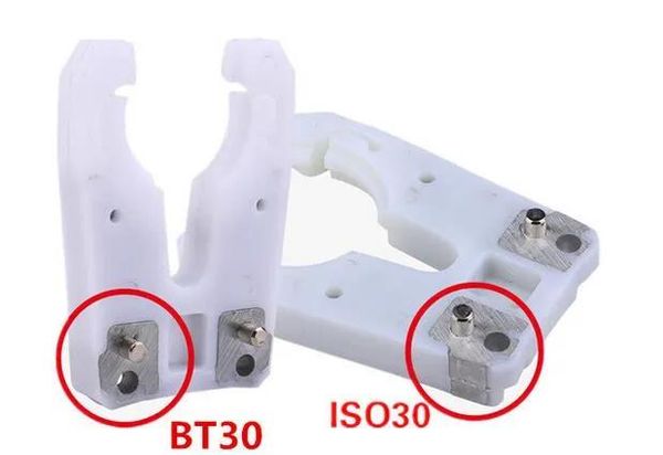 Peças iso30 bt30 hsk63f suporte de ferramenta braçadeira máquina de eixo garfo máquina de gravação cnc mudança automática garra alça suporte de garra