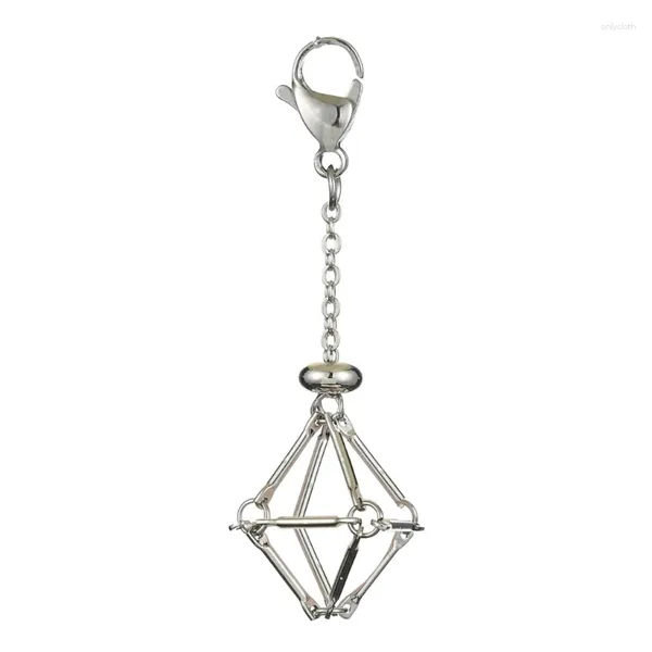Schlüsselanhänger Stilvoller Schlüsselanhänger aus Steingeflecht mit Kristallverzierung. Zarte Accessoire-Schlüsselanhänger für F-Mode-Enthusiasten