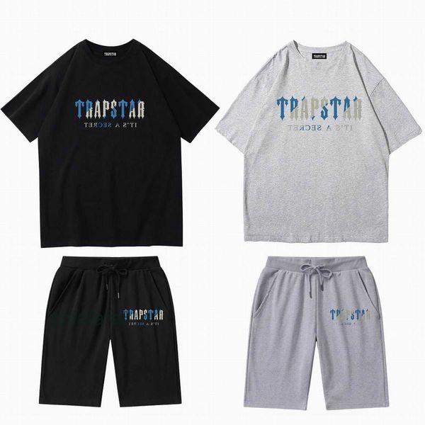 Trapstar Kurzes Set mit T-Shirt und Hose für Herren, lässig, klassische Passform, Kordelzug, Sommer-Strandshorts mit elastischem Bund und Taschen, Herren-Designer-Korbhose QR1S