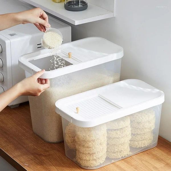 Bottiglie di stoccaggio Secchio Organizzatore di contenitori per riso in plastica con coperchio Dispenser per cereali in barattolo trasparente Scatola in PP per alimenti Bianco