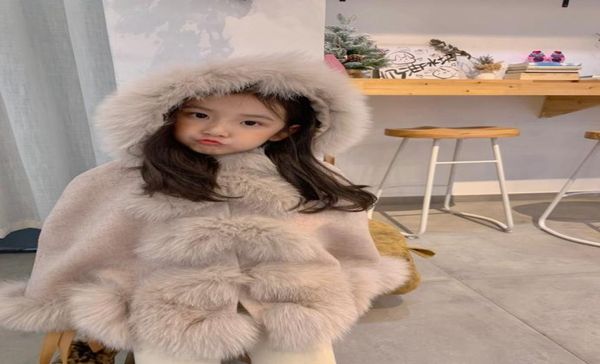Doce bebê menina princesa poncho jaqueta moda crianças meninas inverno quente pele com capuz manto bonito crianças outerwear6031669