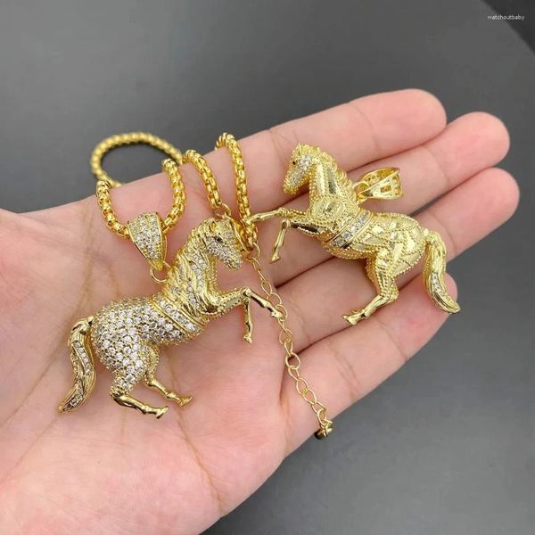 Collane con ciondolo 3 pezzi Arrivo Gioielli di cavalli animali di alta qualità Personalità Moda Bling pavimentato Collana con ciondolo in cristallo CZ