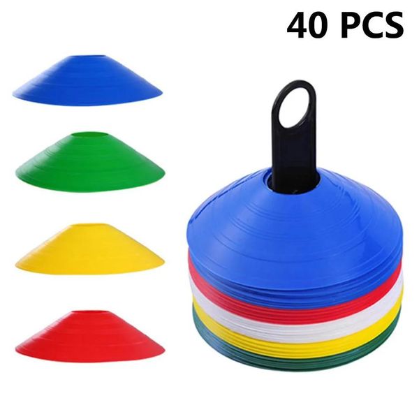 Bälle 40 -teilige Set Soccer Ceges Disc Field Cone Marker für Agility Training Football für Kinder, die für Fußballtrainingsausrüstung geeignet sind