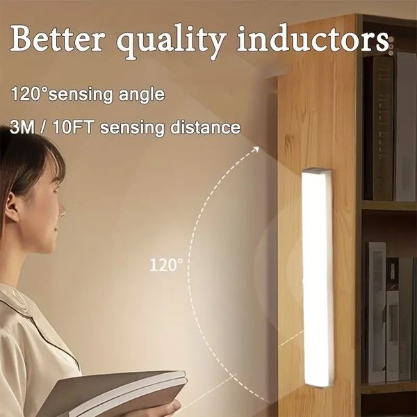 Luce con sensore di movimento da 12 piedi, barra luminosa notturna adesiva wireless ricaricabile USB per interni per cucina, guardaroba, garage, scale, camera da letto, Natale, decorazioni per il giorno del Ringraziamento.