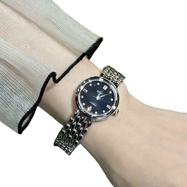 Damen Fashion Watch Luxus Hochzeit Diamant Set Dial Water Drop Form Personalisiertes Design Watch Chain Quartz Bewegungen Uhren