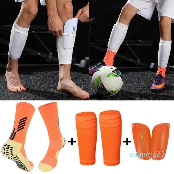Equipaggiamento protettivo 1 kit attrezzatura da calcio calzini da calcio antiscivolo di alta qualità parastinchi elastici con tasca per bambini adulti