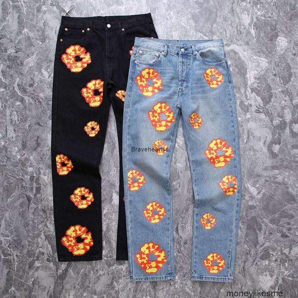 Designer Jeans da uomo Pantaloni in denim Strappi Stesso stile Lungo dritto Barile Fiamma Cotone 3d Timbrato a caldo Coppia Donna Tendenza