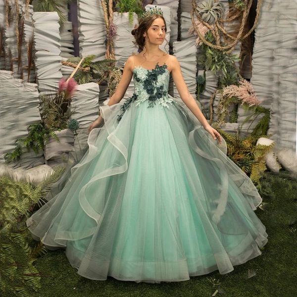 Abiti da ragazza di fiore con volant in tulle verde menta elegante per la cerimonia nuziale 2023 Abiti da prima comunione con applicazioni di pizzo principessa