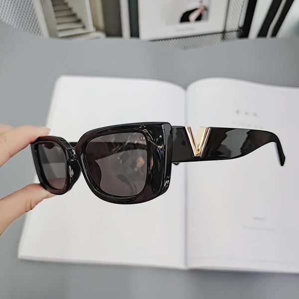 Sonnenbrille für Frauen Mode verhindern Strahlung Sonnenbrille Luxus weiße Geometrie Frau coole Marke Designerin für Frauen, die weltberühmte Sonnenbrillen UV400 mit Kasten verkaufen