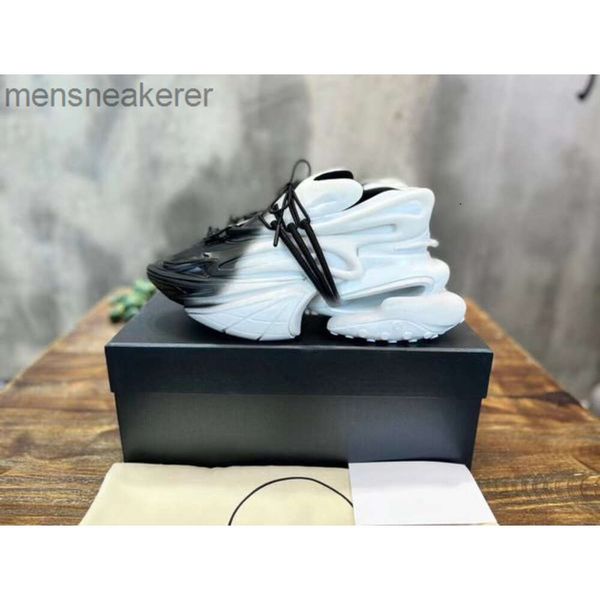 Sneaker Casual Eather Mulheres Unicórnio Running Low-top Chegada Balmaiins Elastic Lace-up Moda Homem Nave Espacial Casal Sapatos Respiráveis Sapatos Luxo SE92