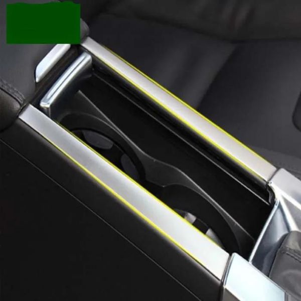 Adesivi in ​​acciaio inossidabile 2 pezzi di alta qualità per Volvo S60/ S60L/ V60/ XC60 Porta a tazza di braccioli Accessori per decorazioni d'argento