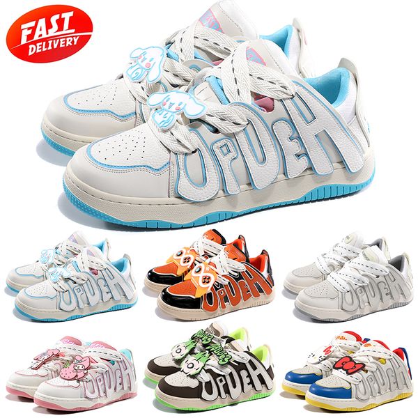 scarpe casual Lettera scarpe dpdeh sneaker sportiva all'aria aperta Cinnamoroll bowknot Buzz Lightyear nuvola Scarpe da corsa per cani Laurel Melody Kuromi rosso verde uomo donna scarpe