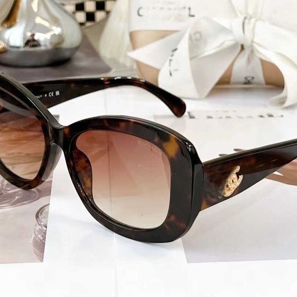 Óculos de sol Ccity Designer de moda para mulheres Top Driving Outdoor UV Protection Frame Diamante com caixa S3 Zrch