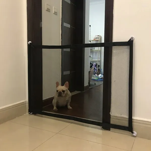 Köpekler için Kennels Playpen Pet Teli Örgü Bariyer Kapı Barikat Köpek Çit Kapalı Kapı Corral Ürünleri Aksesuarlar Güvenlik