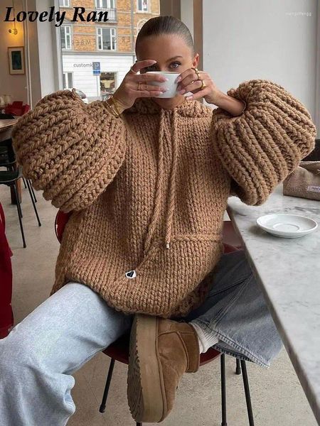 Kadın Sweaters Kapşonlu Çekme Balon Kollu Kazak Kadın Kalın Moda Gevşek Twist Çiçek Örme Krallık Kış Sıcak Sokağı