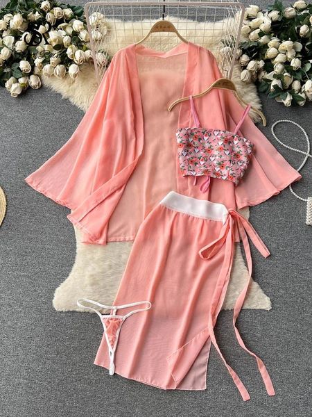İş Elbiseleri Tekerik Erotik Çin tarzı örgü seksi takımlar 2023 Baskı Mini Camis Cardigan Şal Üst Split Etek Kadınlar Pijamalar 4 Parça Setleri