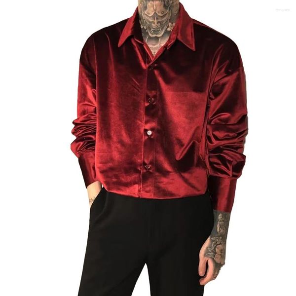 Camisas casuais masculinas Moda dos anos 70 Retro Veludo e blusas de manga comprida cor sólida cor de peito de parques de cais de camisa Man Roupas