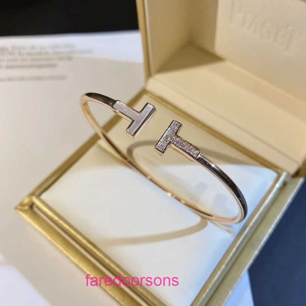 Tifannissm Design Donna Braccialetti con perline Gioielli di lusso con fascino per il braccialetto T regalo Lady con aperture in zircone, tutti abbinati squisiti con la scatola originale