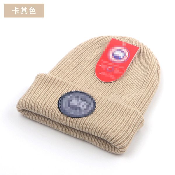 2023 Chapéu de lã de outono e inverno Chapéu frio de moda coreana Flanging chapéu de malha casual corker espessado por homens e mulheres.
