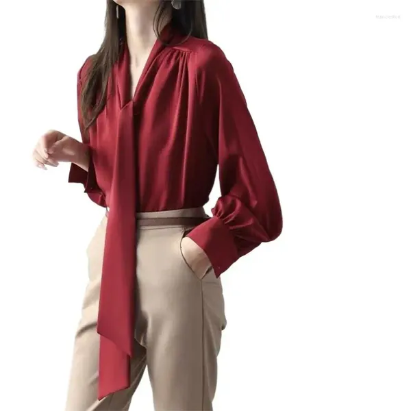 Frauenblusen Satin Wein rote Hemden Frauen Vintage lässige Langarm Top Single Breauzed V-Ausschnitt Biege Blouse Streetwear 2023 Frühling