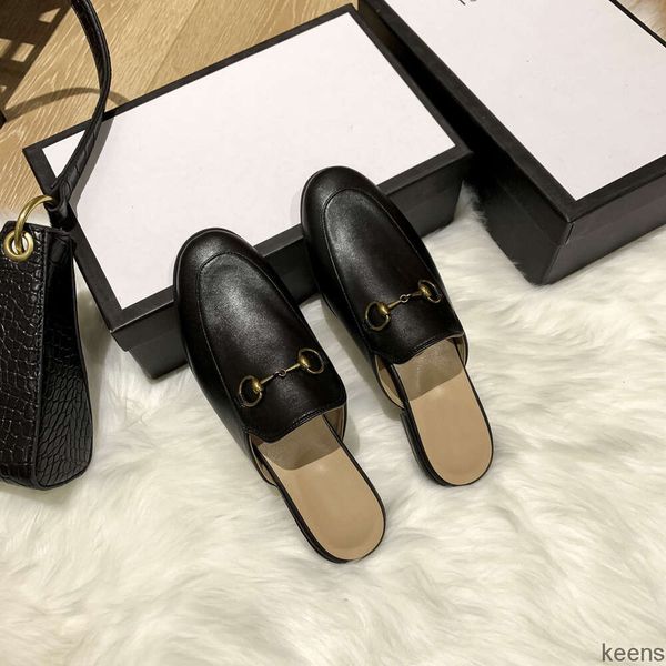 Повседневная обувь женская кожаная кожаная сандалия дизайнер классическая одежда