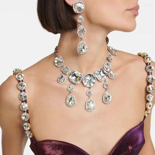 Collana di orecchini set elegante geometria girocollo in cristallo girocollo gioielli esagerati 2024 dichiarazione grandi strass da donna