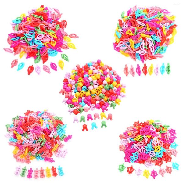 Accessori per capelli 30pcs/set ragazze simpatiche fiori cartoni animati forrucchini per bambini mini clips dolci decorazioni