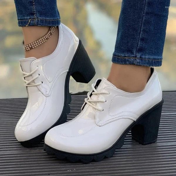 Scarpe eleganti Spring Fashion British Style British Top Women Oxford 2024 Pompe Block Classics Pumps Round Up Pumps Platform