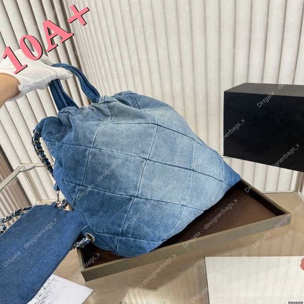 2024 Gabrielle Tasarımcı Çanta Çanta Denim 22 Alışveriş Pahalı Tote Sırt Çantası Çoğu Seyahat Kadın Sling Vücut Kapitone Luxurys Çantalar