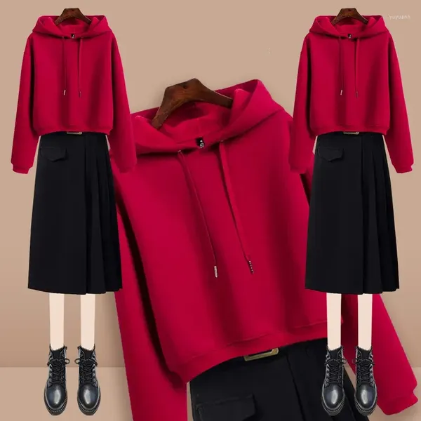 Arbeitskleider Frühling Herbst Eleganter Anzug Damen 2023 Mode Rot Mit Kapuze Langarm Pullover Hohe Taille Schlank Halbrock Zweiteiliges Set