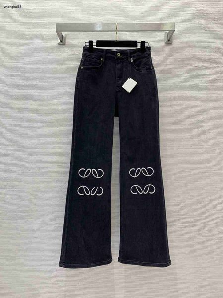 Designer-Jeans für Damen, Markenkleidung, Damenmode, Logo-Kontrast, dekorativ, hohe Taille, gerade Stretch-Hose mit weitem Bein, 29. Dezember