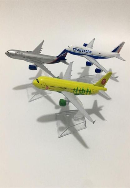 JASON TUTU Russian Airlines Siberia S7 Modello di aereo Aeroflot Airbus 320 aereo Diecast Model Metal 1400 scala Aereo giocattolo 220224837016