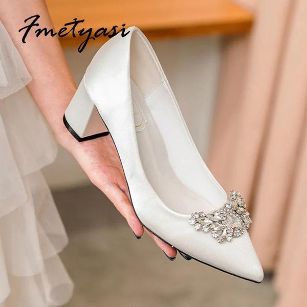 Stivali Scarpe da sposa bianca Clamo di blocco Scarpe da sposa Rhinestone Satin Punta con tacchi grossi con tacchi pesanti Plus 43 donne