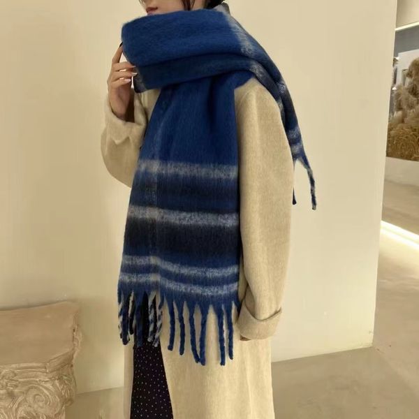 Sciarpa in cashmere imitazione plaid arcobaleno versione coreana per donna scialle caldo in mohair autunno e inverno