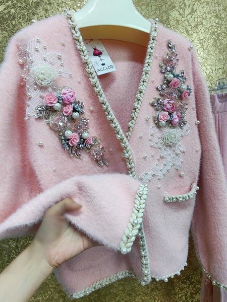 Giacche da donna Ricamo Cappotto in pile di visone ispessito Diamante Rosa Fata Fiori Strass Perle Giacca con perline Cardigan peloso