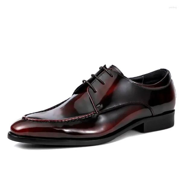 Sapatos de vestido homens brilhando preto patente couro derby homem maduro britânico apontou toe brilhante casamento noivo terno oxfords