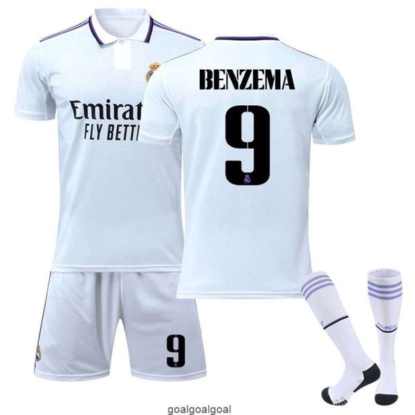 2223 Maglia da calcio della maglia da casa del Real Madrid No.9 Maglia da calcio della maglia Benzema No.10 Modric