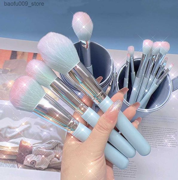 Pincéis de maquiagem 12 PCS Pincéis de maquiagem azul conjunto profissional corretivo em pó mistura de cabelo sintético cosméticos sombra de olho ferramenta de maquiagem com bolsa / barril Q231229