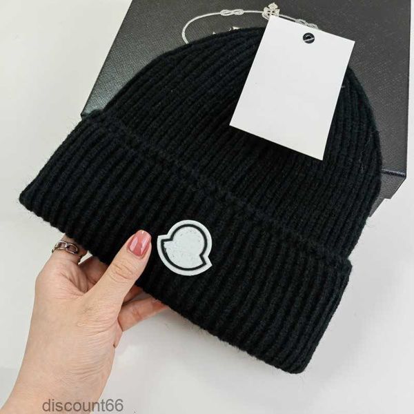 Tasarımcı Beanie Sıcak Örme Şapka Klasik Kafatası Kapakları Moda Kış Saçball Şapkaları Nefes Alabilir 8 Renkli Çok Renkli Optionl1SF