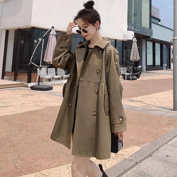 Trench da donna Cappotto a vento a trapezio Primavera Autunno 2023 Versione coreana Britannico Carino Età Riducente Versatile di media lunghezza Top