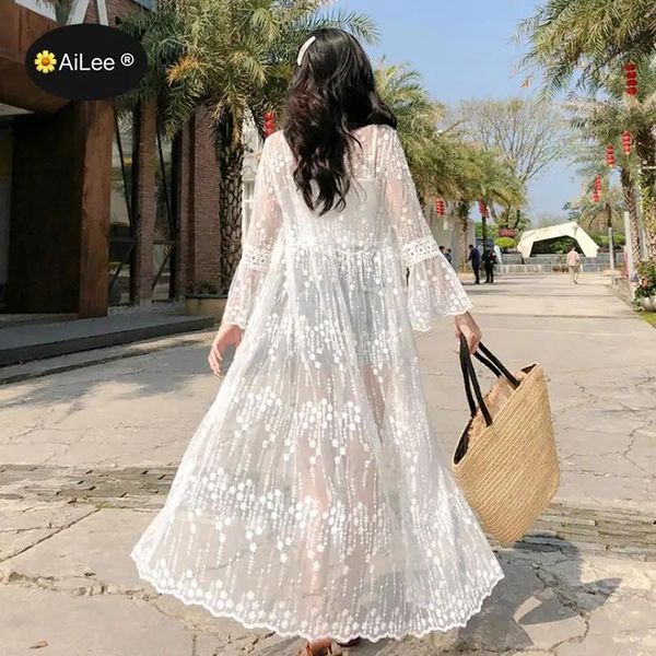 set Bohemian White Beach Cover Up Costume da bagno Sarong Ricamo Kimono in pizzo Cardigan lungo trasparente sexy Saida De Praia